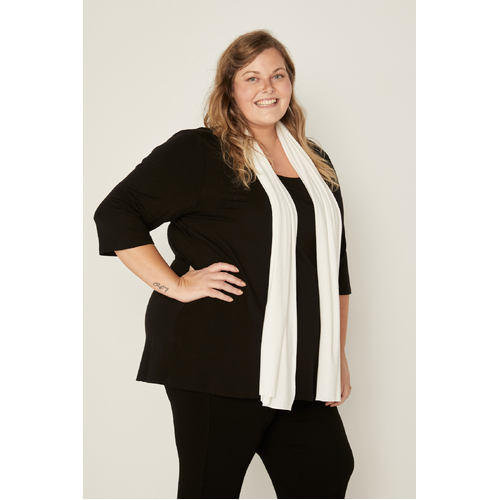 Mid Sleeve T Shirt - Black  - M 
